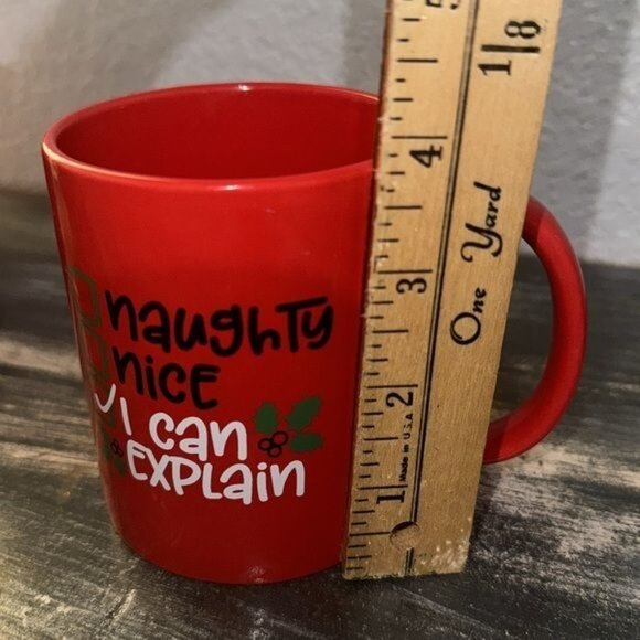 The Perfect Man Red Holiday Mugs Set Of 2 Naughty Nice I Can Explain Design Mi - Picture 6 of 8